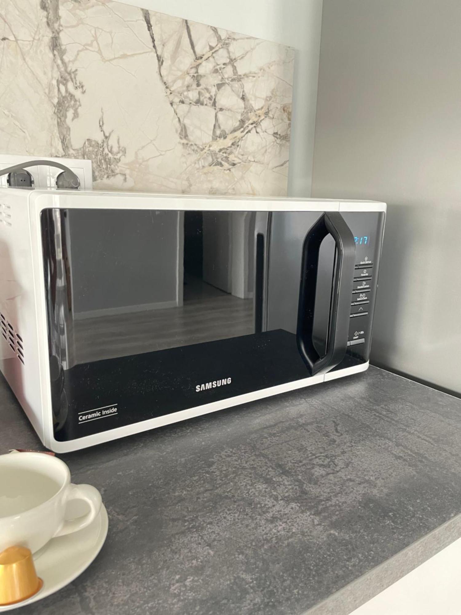 Noah Apartment Self Check-In オトペニ エクステリア 写真